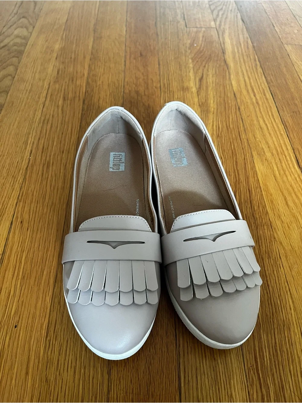 FitFlop Light Cream/Pink Fringe Penny Loafers